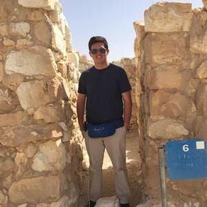 Meet your Posher, Cameron